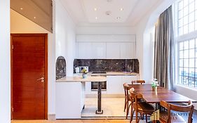 The Chapter Hotels - Griffin House